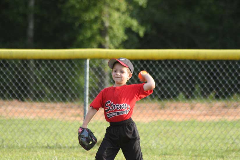 Dylen Bethea throws it in