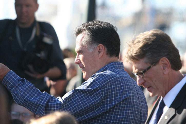 Mitt-Romney-Pcola-029.jpg