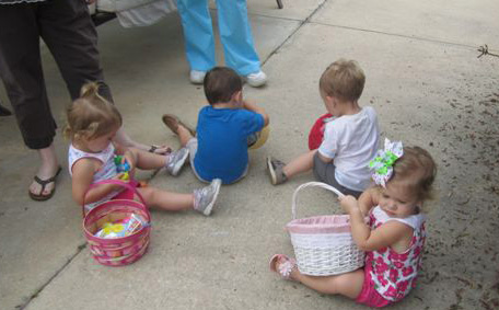 Camp-Fire-Egg-Hunt-022.jpg