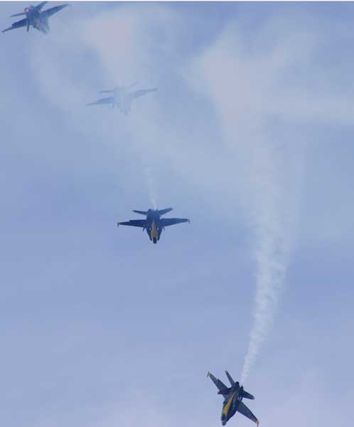 Blue-Angels-Fri-027.jpg