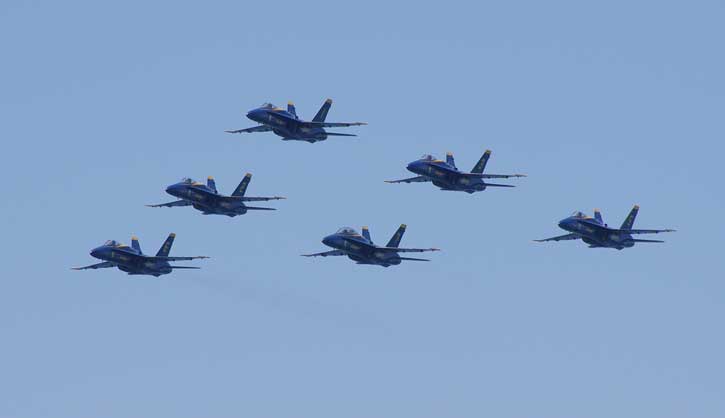 Blue-Angels-Fri-037.jpg