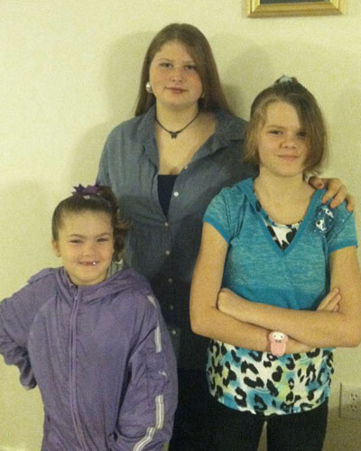 Jasmine Walker, 8th, and  Kayla Baggett, 6th, EWMS; Jayda Walker 1st, Bratt 