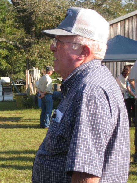 Doug Corbin Farm_Beekeeping_2012 Farm Tour 011.jpg