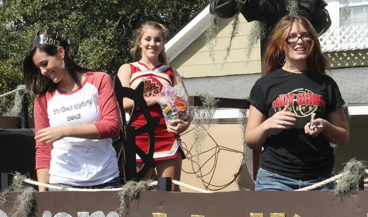 NHS-Parade-013.jpg