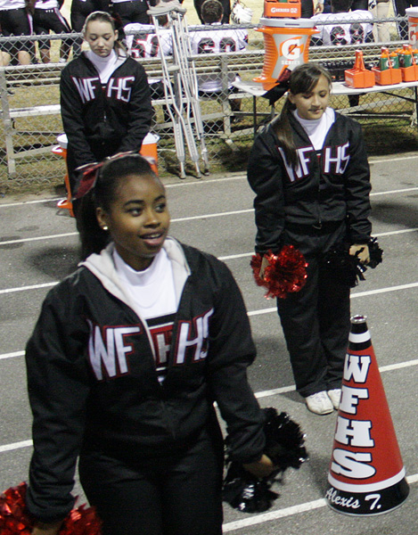 NHS-WFHS-Cheers-057.jpg