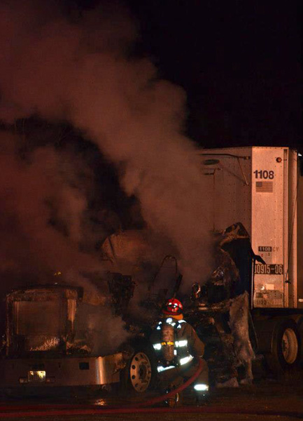 Chip-Truck-Fire-039.jpg