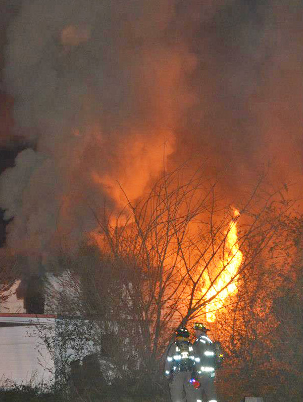 Barrineau-Park-Fire-022.jpg