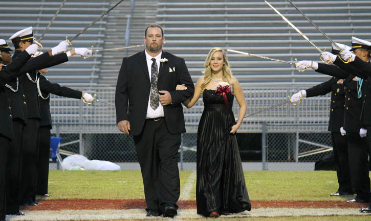 NHS-Homecoming-Court-322.jpg