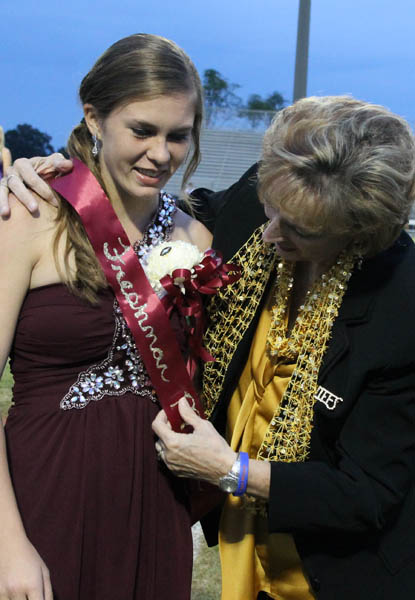 NHS-Homecoming-Court-326.jpg