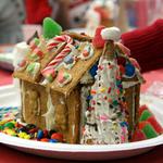 Bratt First Graders Make Gingerbread Houses