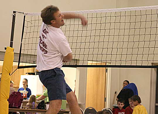 ewmscheervolleyball10.jpg