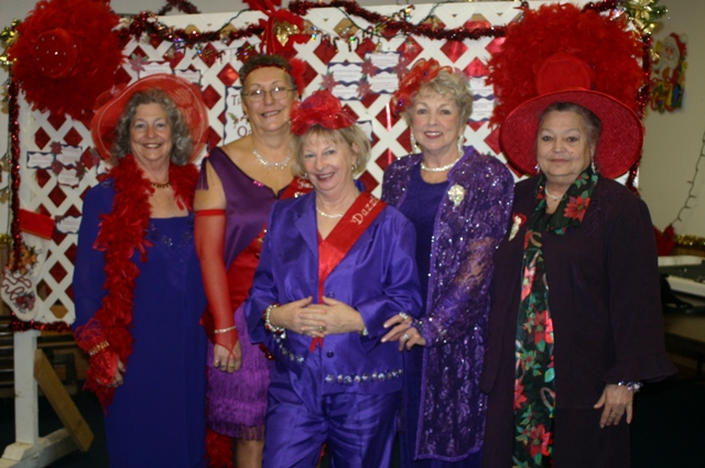 redhatladies08.JPG