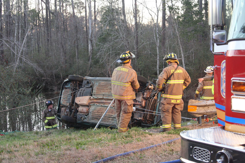 hwy29rollover27.jpg