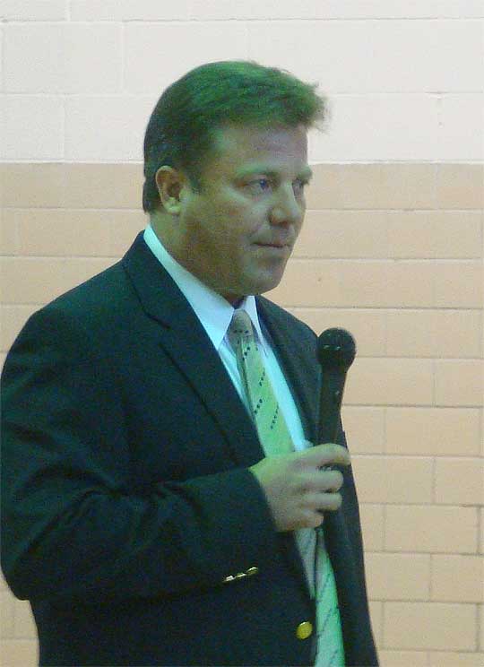 Bob Solarski Addresses FHS Students