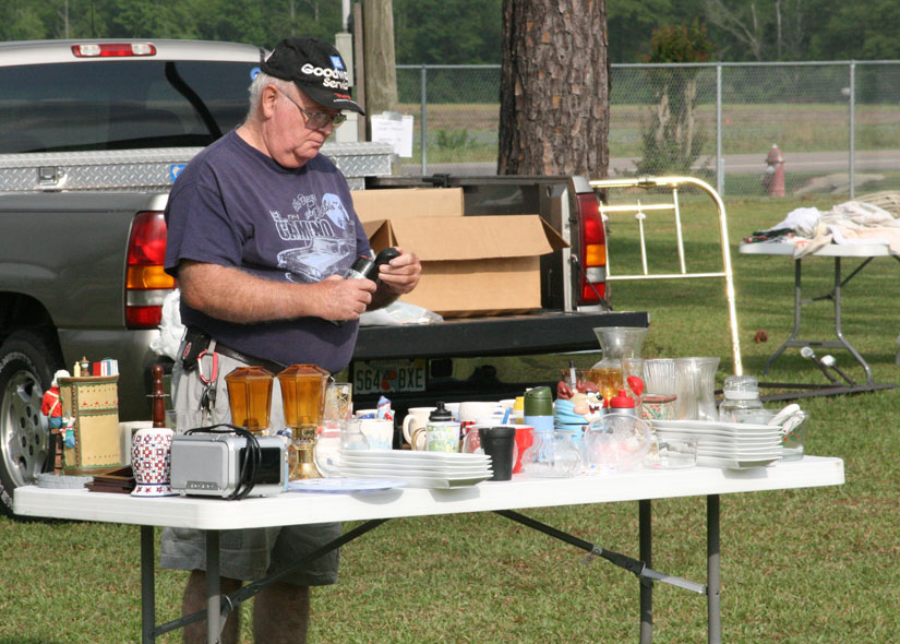 Yard-Sales17.jpg