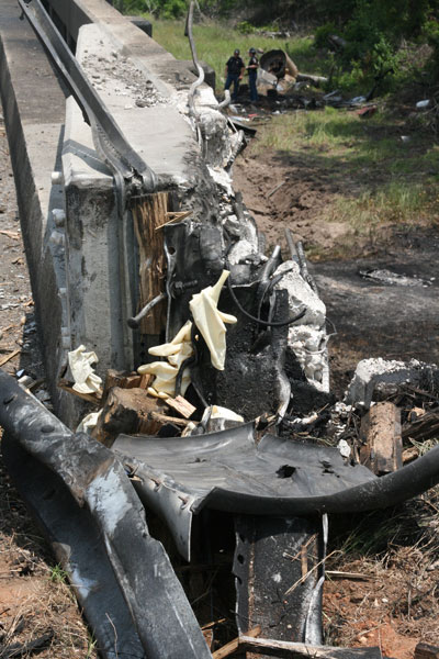 I-65-Truck-Crash45.jpg