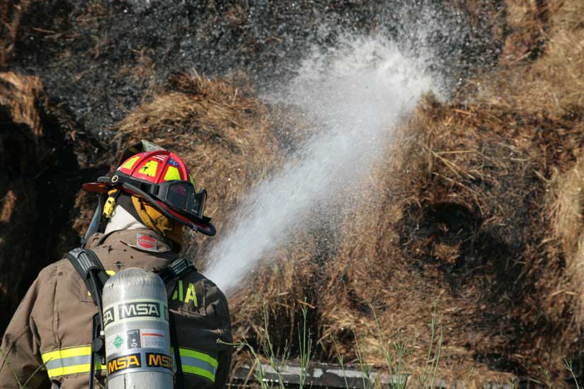 hayfire25.jpg