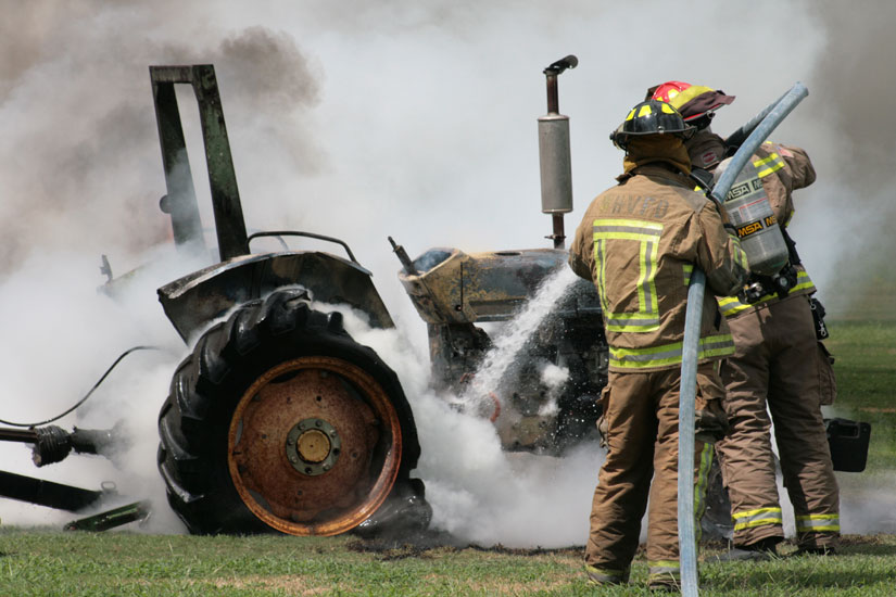 Tractor-Fire-27.jpg