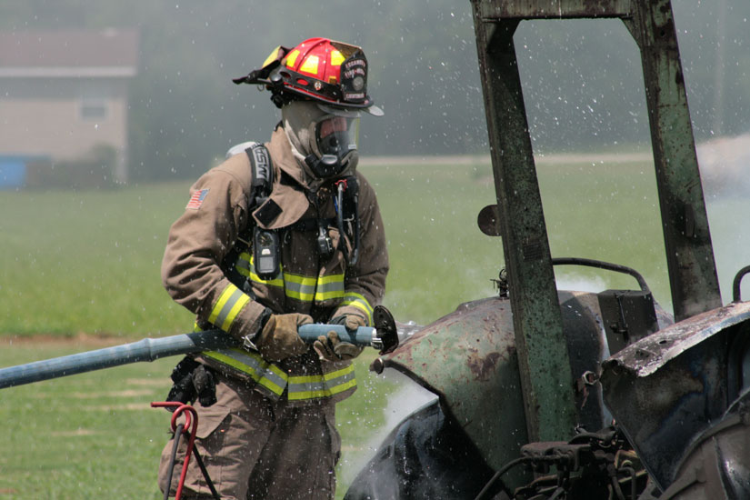 Tractor-Fire-30.jpg