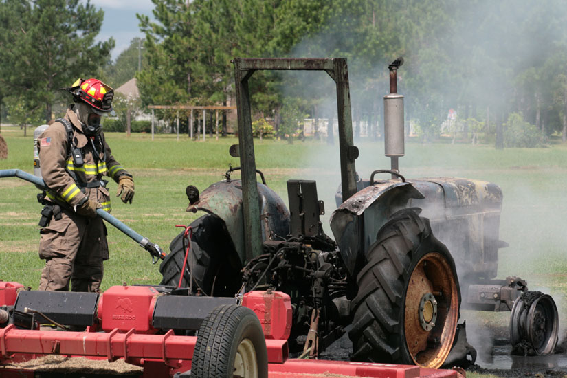 Tractor-Fire-31.jpg