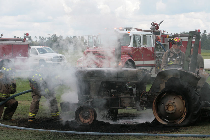 Tractor-Fire-34.jpg