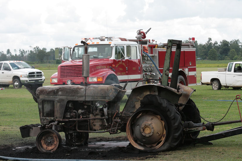 Tractor-Fire-35.jpg