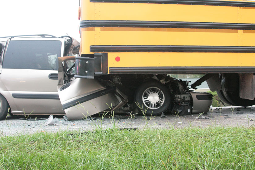 Bus-Wreck-33.jpg