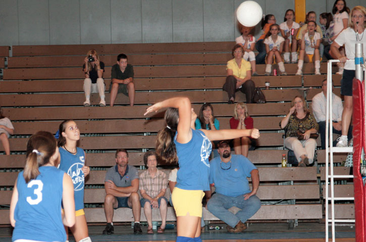 EWMS-Volleyball-Blue-40.jpg