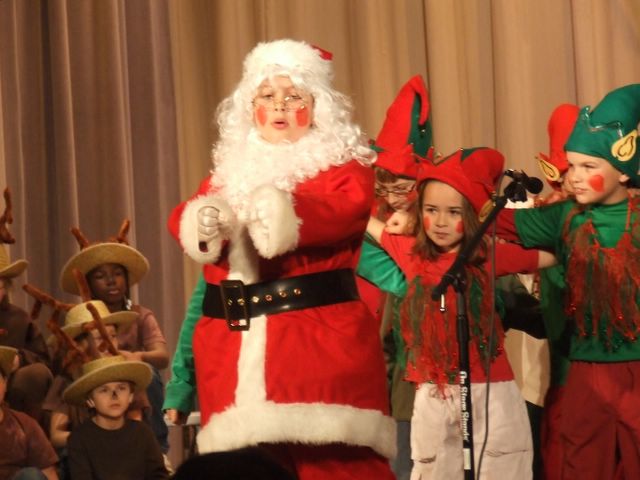 byrneville3rdthrough5thchristmasplay_113.jpg