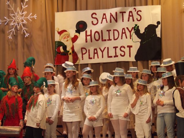 byrneville3rdthrough5thchristmasplay_184.jpg