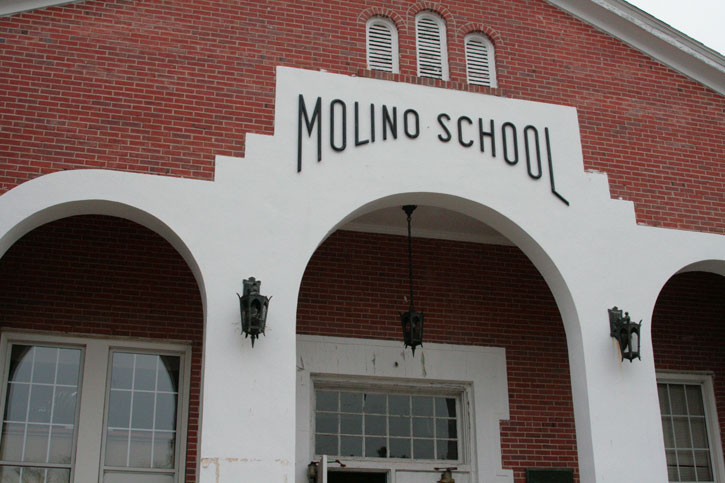 molinoschooltour20.jpg