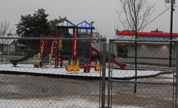 snow-atmore050.jpg