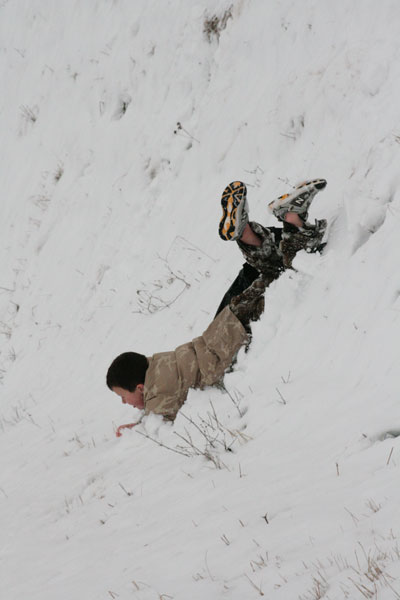 2010-snow-hwy21-snow-sledding-40.jpg