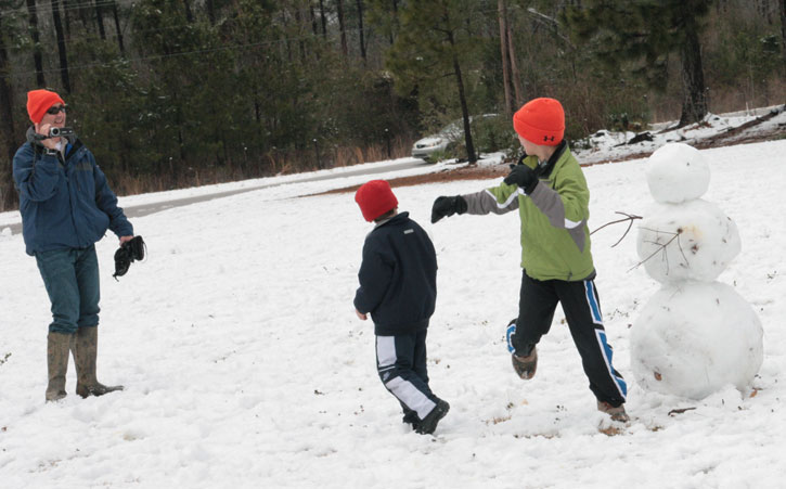 2010-snow-jeff-davis-atmore-24.jpg