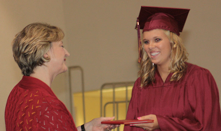 NHS-2010-Grad-380e.jpg