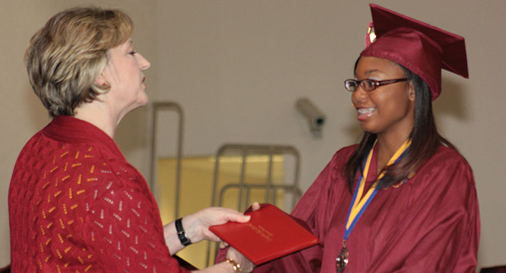 NHS-2010-Grad-404.jpg
