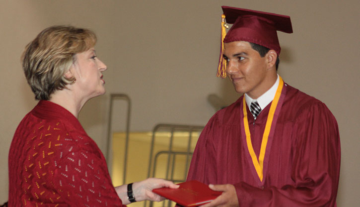 NHS-2010-Grad-406.jpg