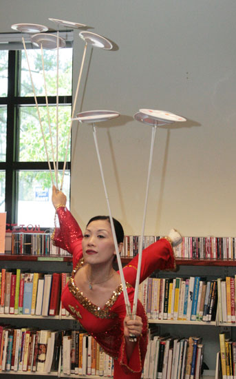 library-acrobat-048.jpg