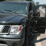 Logs-Truck-Wreck-039.jpg