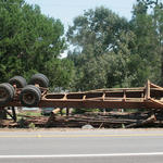 Logs-Truck-Wreck-041.jpg
