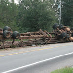 Logs-Truck-Wreck-051.jpg