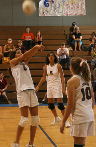 EWMS-EA-Volleyball-041.jpg
