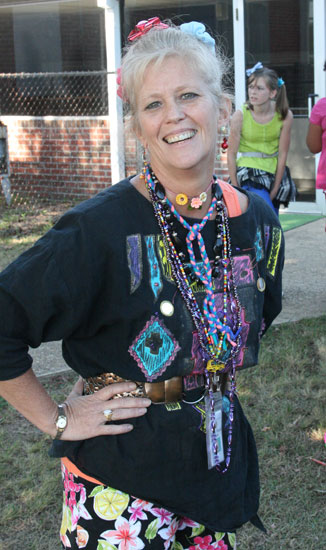 EWMS-Tacky-Day-060.jpg
