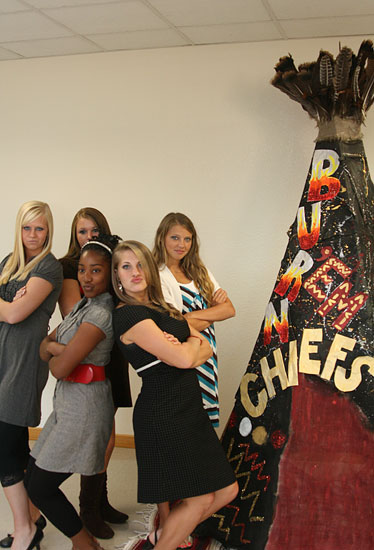 NHS-Homecoming-Court-035.jpg