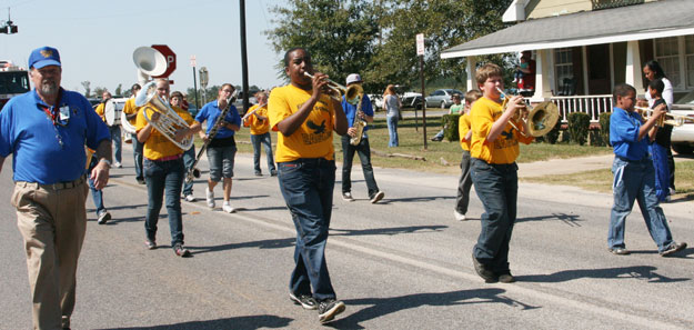 NHS-Homecoming-Parade-252.jpg