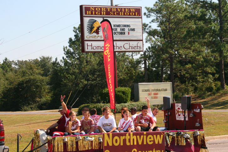 NHS-Homecoming-Parade-414.jpg