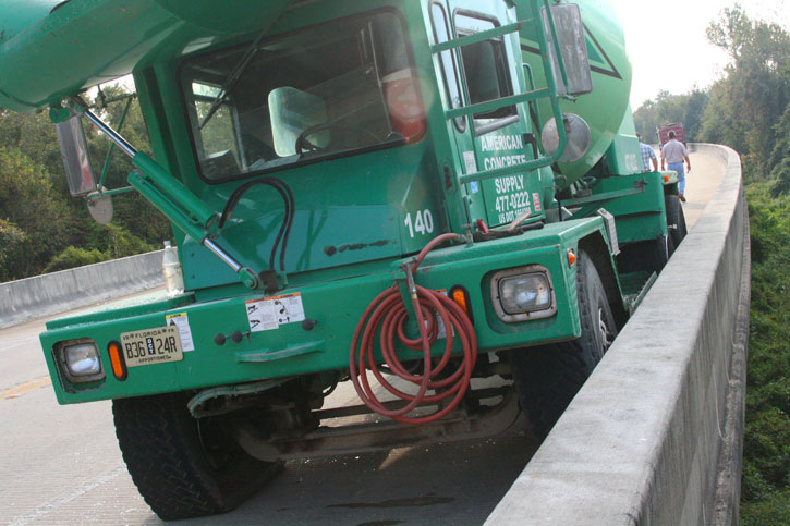concrete-truck-bridge-011.jpg