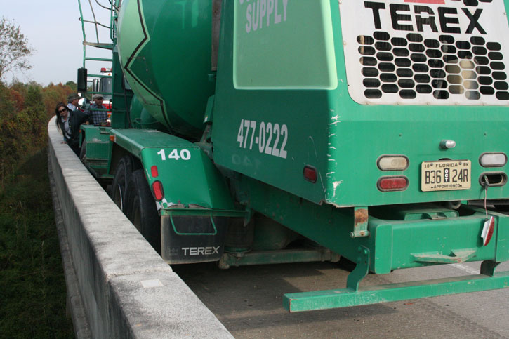 concrete-truck-bridge-014.jpg