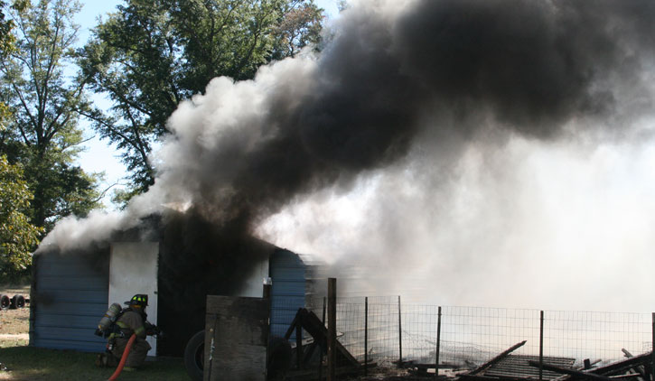shed-fire-022.jpg