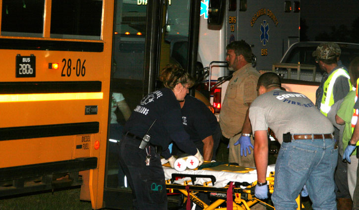 School-Bus-Crash-024.jpg